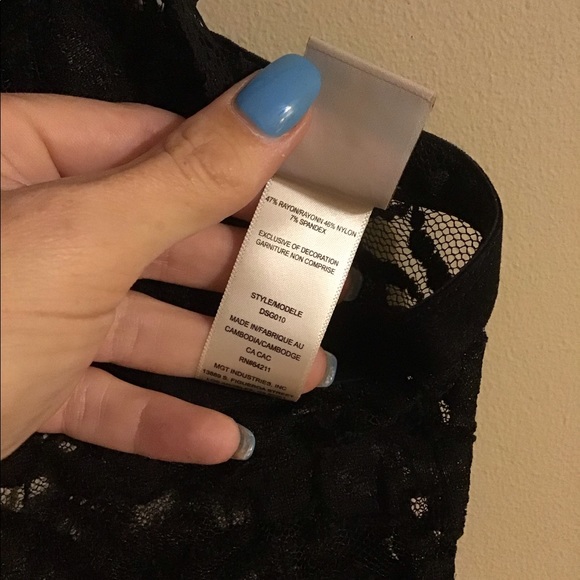 Black lace chemise with velveteen straps - Picture 5 of 6